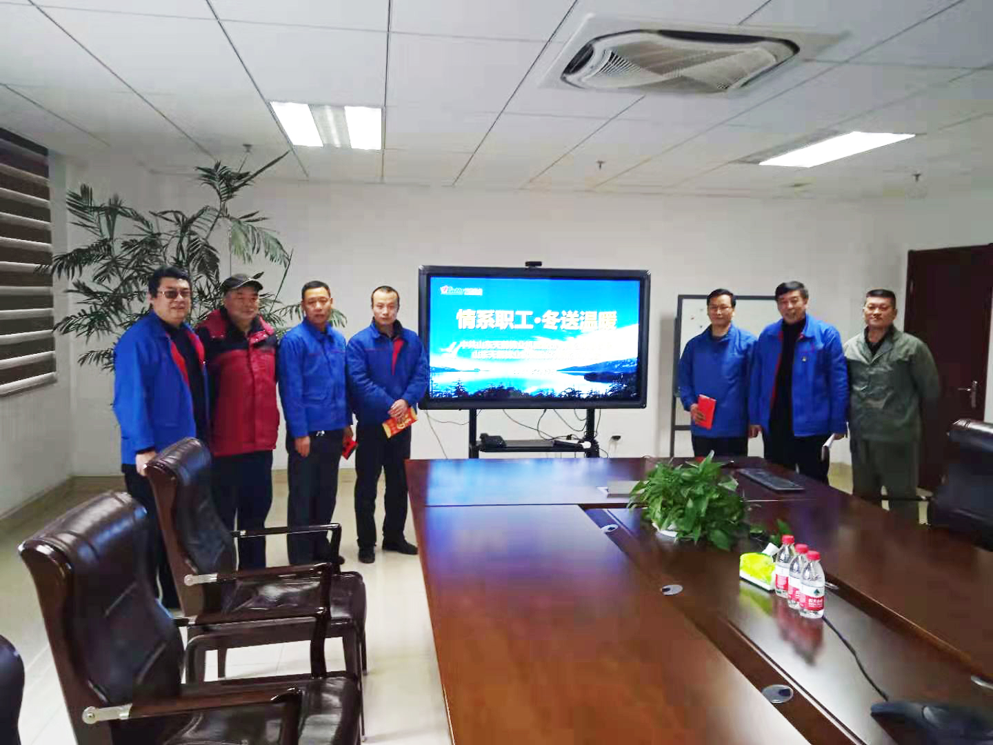 走访慰问1-09374845321